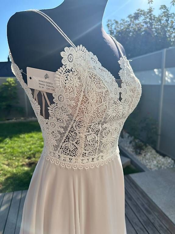 Vestiti: NEU Bianco Evento Melanie Champagner Gr. 34 – Nuovo e nell'imballaggio originale da Embrach venduto da vmadia 1
