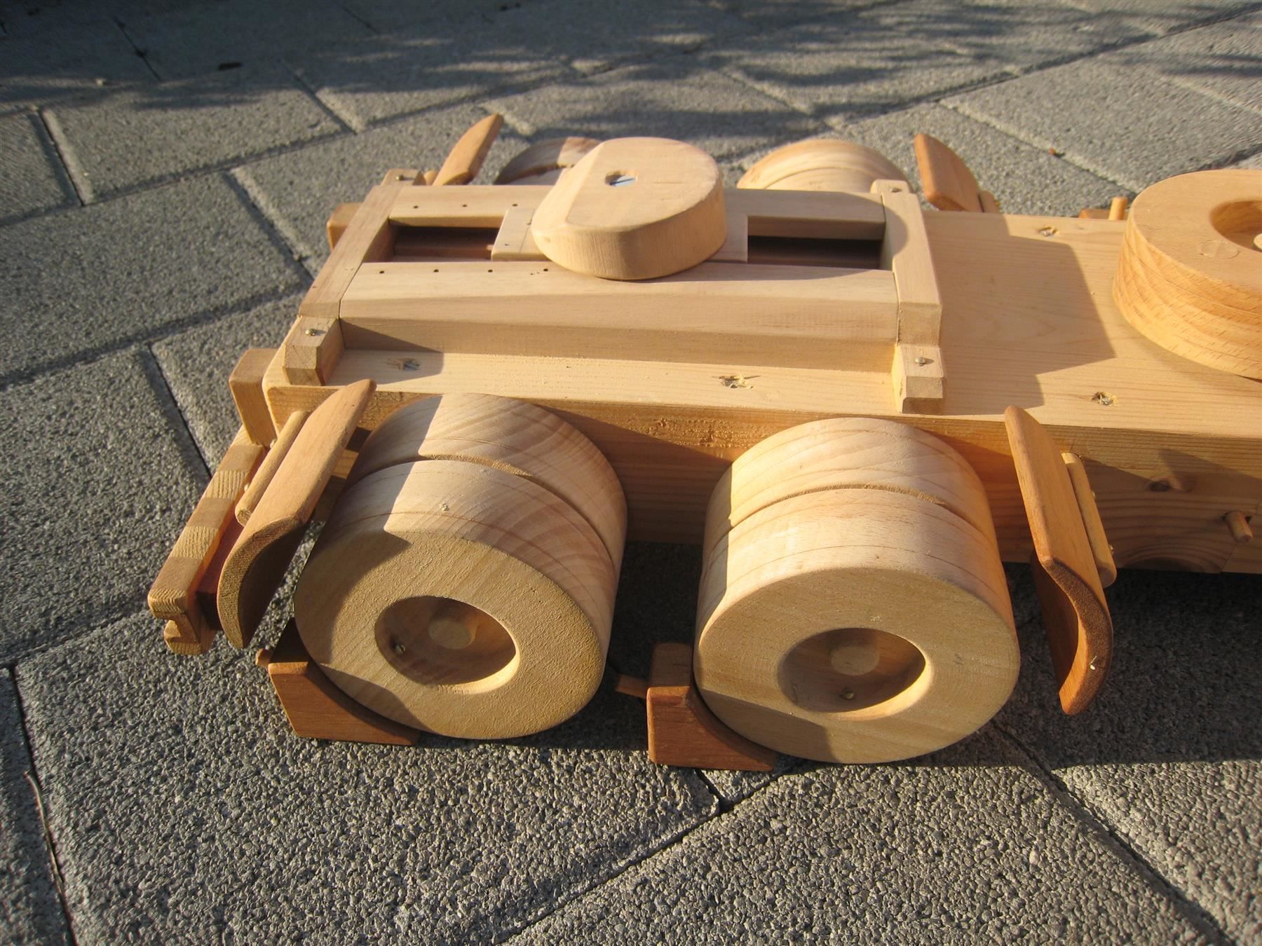 Kit di modellismo & Modellini statici: USA Tracker aus Holz – Nuovo (secondo la descrizione) da Embrach venduto da Olympia52 6