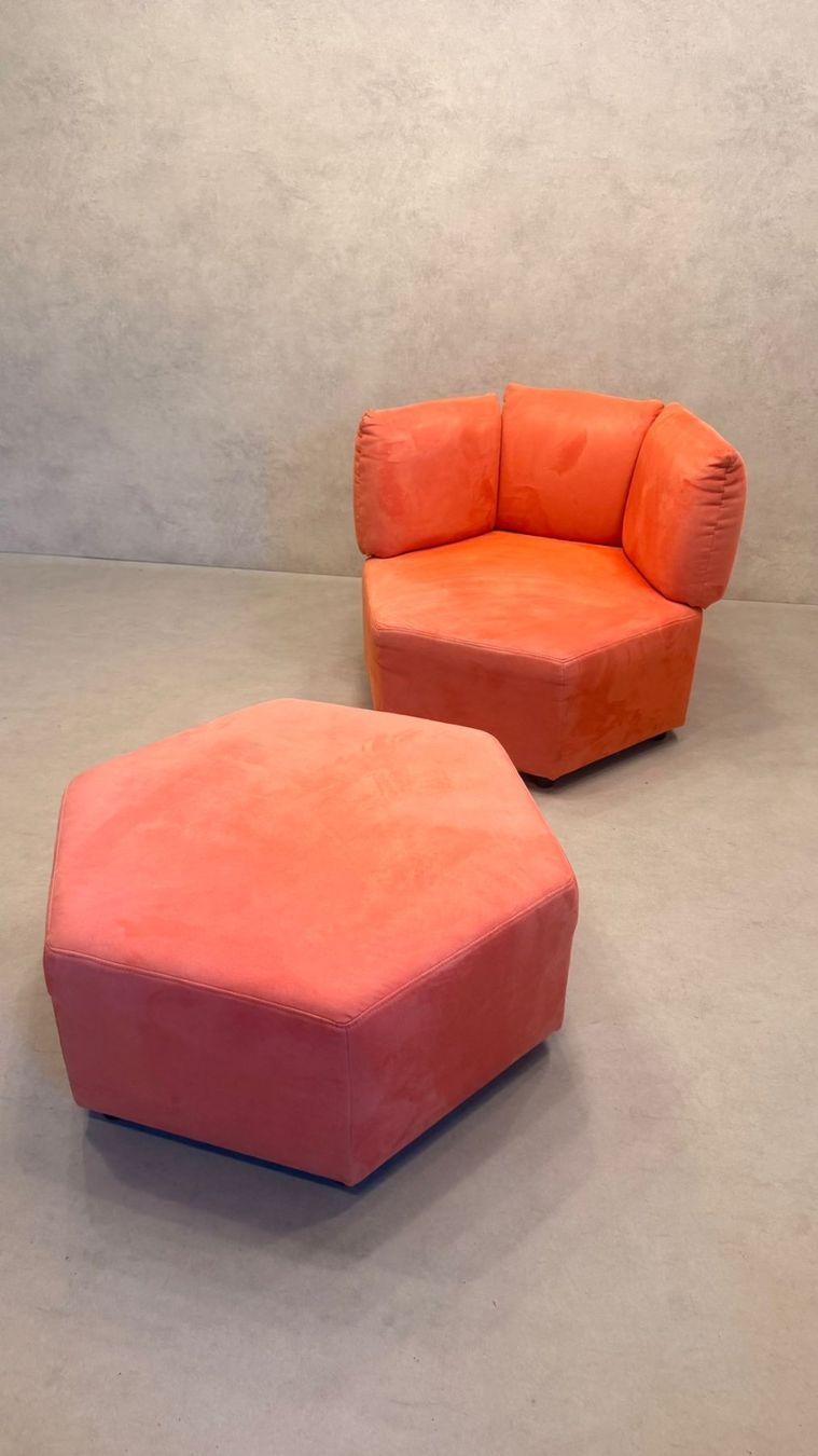 Poltrone: 6-eckiger Design-Sessel in Hexagon-Form mit Hocker – Usato da Rickenbach ZH venduto da Der-Insider