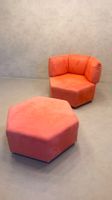 6-eckiger Design-Sessel in Hexagon-Form mit Hocker