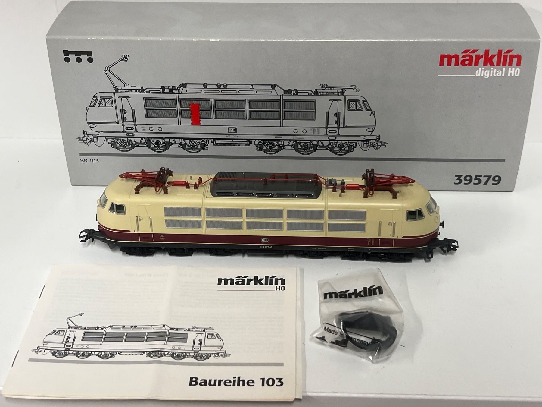 Märklin Modelleisenbahnen: Märklin 39579 BR 103 Digital – Neu (gemäss Beschreibung) aus Neuenhof von ludovicco