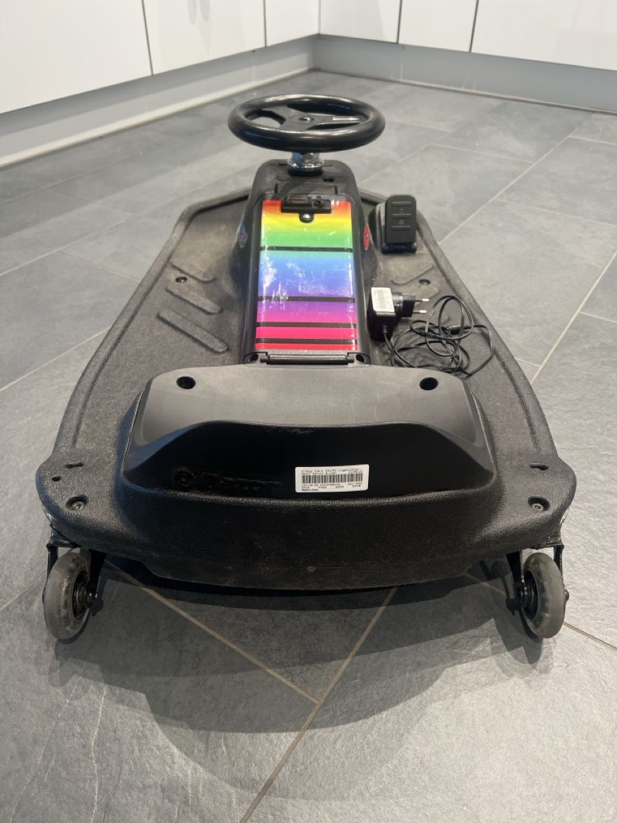 Go-Kart: Razor Crazy Cart Shift electric kart – Usato da Zürich venduto da JuneBaby12 3