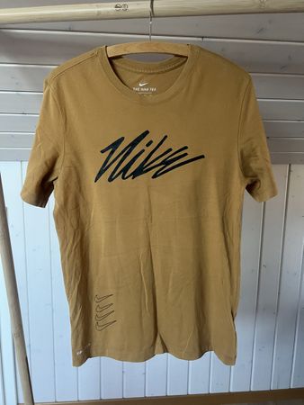 Nike Dri-Fit T-Shirt Mustard Yellow Size S
