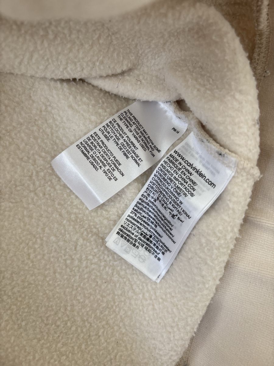 Calvin Klein Maglioni & Felpe: Calvin Klein Kapuzenpullover beige Gr. S Hoodie – Usato da Basel venduto da DressDrop 7
