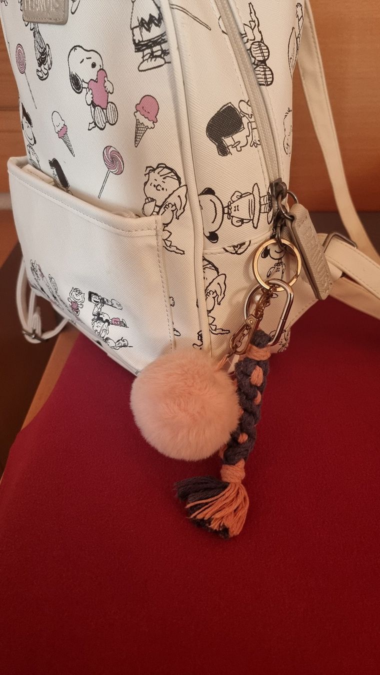Kindertaschen: PEANUTS SNOOPY KINDERUCKSACK WEISS ! – Gebraucht aus Raron von Skyler68 3
