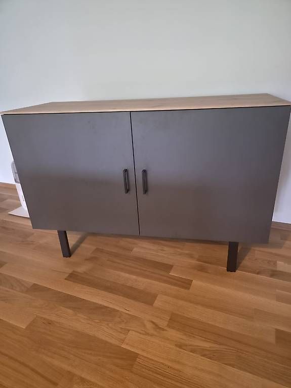 Cassettiere: Kommode / Sideboard anthrazit mit Eichenplatte – Nuovo e nell'imballaggio originale da Biel/Bienne venduto da rei_7n7d