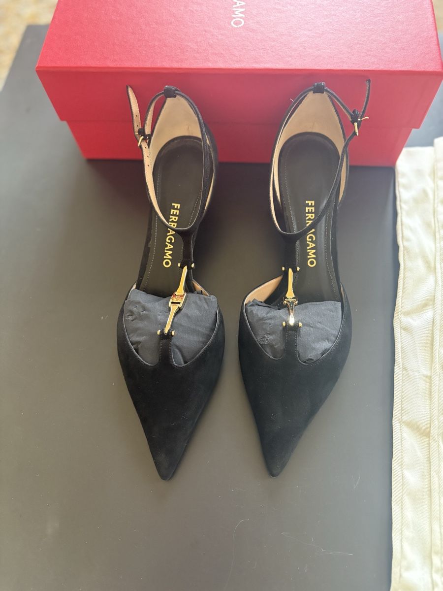 Salvatore Ferragamo Scarpe da donna: Ferragamo Pumps (4cm, 39.5) – Nuovo (secondo la descrizione) da Genève venduto da kir_ng95 4