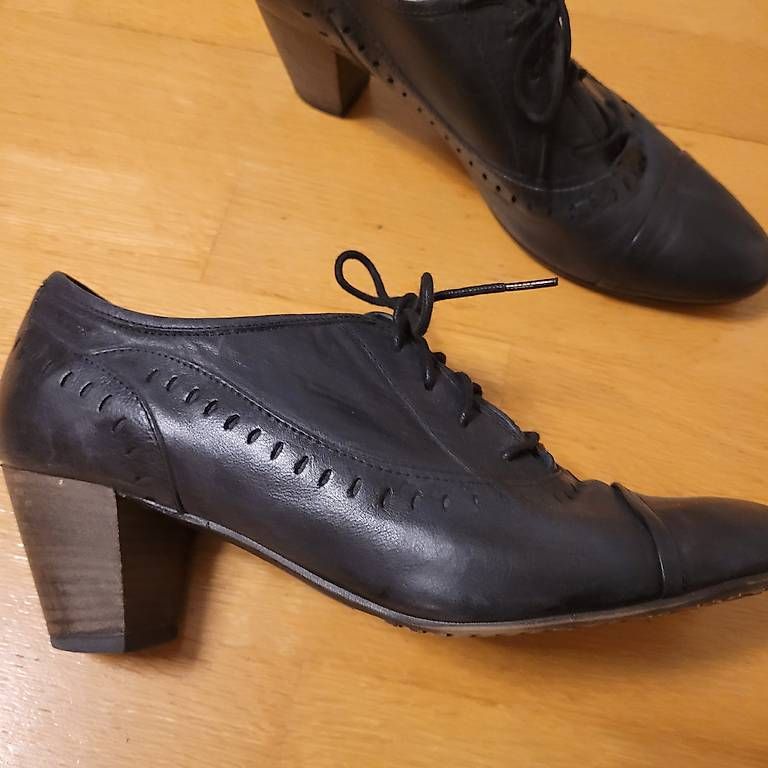 Geox Scarpe da donna: Geox Damen Schuhe 39 – Usato da Arbon venduto da vardeu9320 1