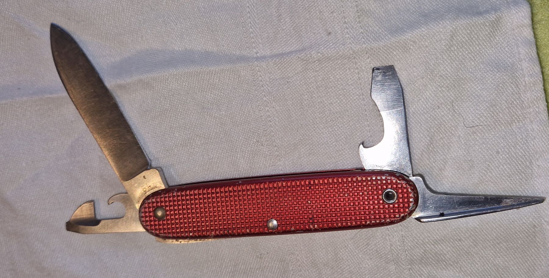 Wenger Taschenmesser: Wenger Delemont rotes Sackmesser.64. – Gebraucht aus Willisau von mar_j55v 3