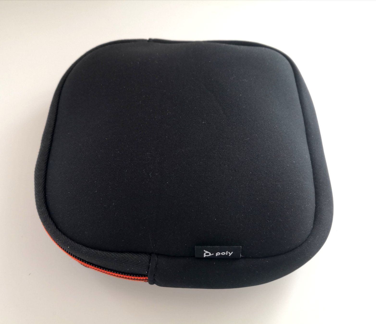 Plantronics Kopfhörer: Poly (Plantronics) Headset-Reiseetui – Gebraucht aus Brunnen von Wika-Shop