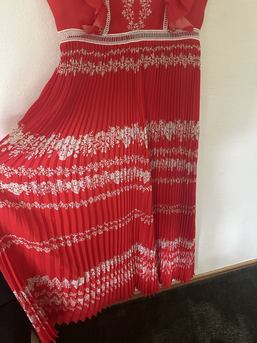 Self-Portrait Vestiti: Self-portrait Dress, rot, Grösse 38 – Usato da Kilchberg ZH venduto da sucuda 5