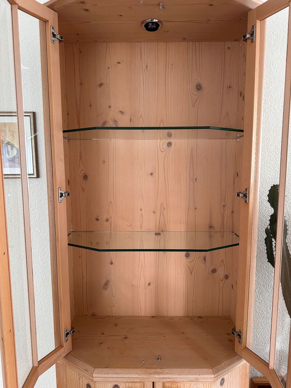 Armadi: Vollholz Vitrine/Schränkchen – Usato da Neuheim venduto da linwei 3