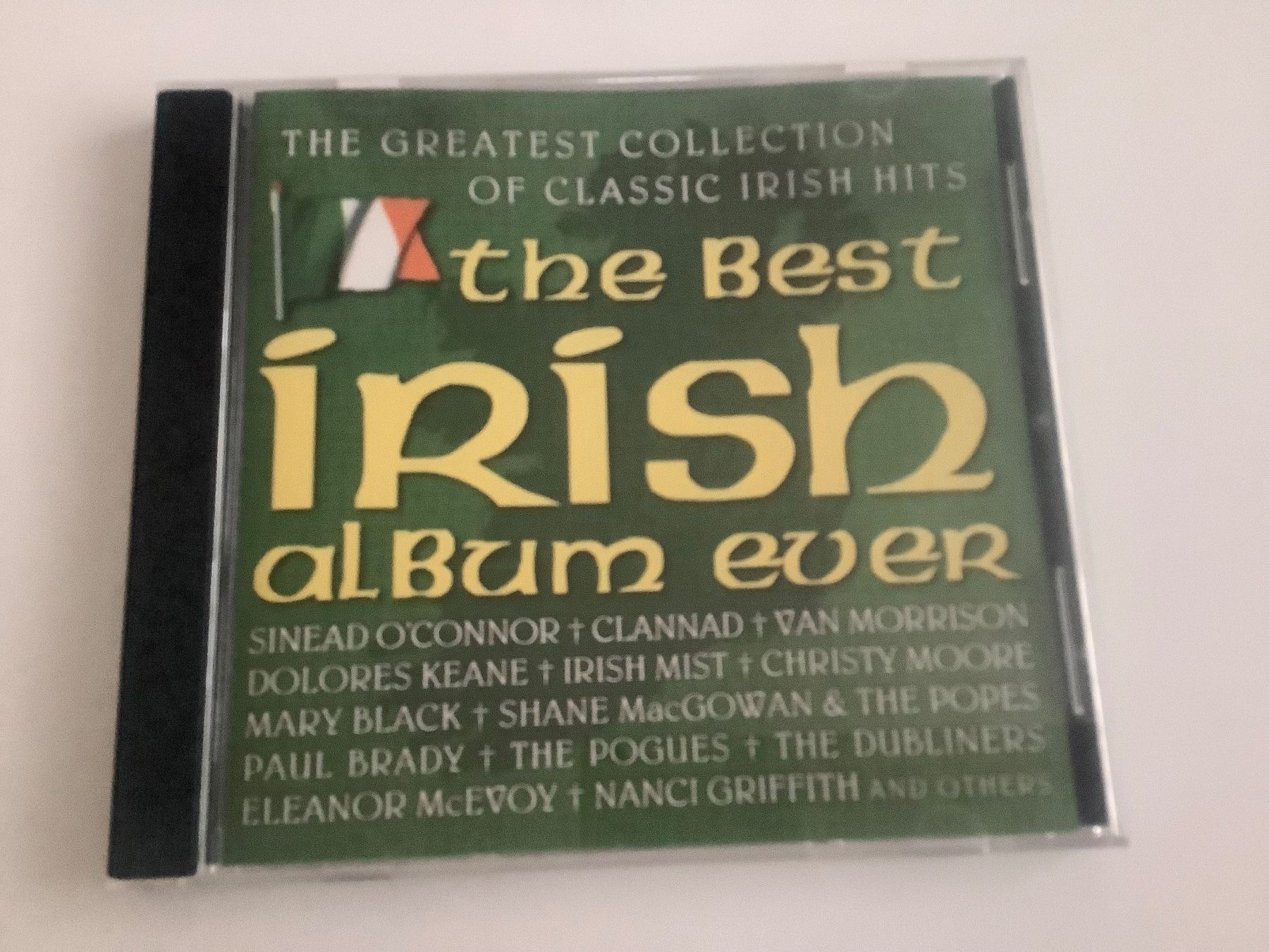 CD: The Best Irish Album ever / Various – Usato da Dübendorf venduto da Troll_88