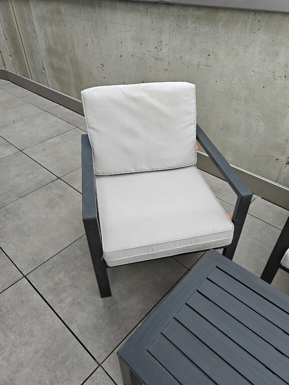 Set de table et chaises: Garten / Balkon Lounge Set – D'occasion à Pieterlen par Saemelili 2