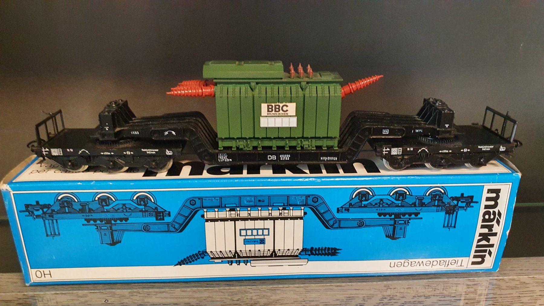 Märklin Modellini di ferrovie: MÄRKLIN: TRAFOWAGEN 4617 OVP – Usato da Biglen venduto da taunus82 1