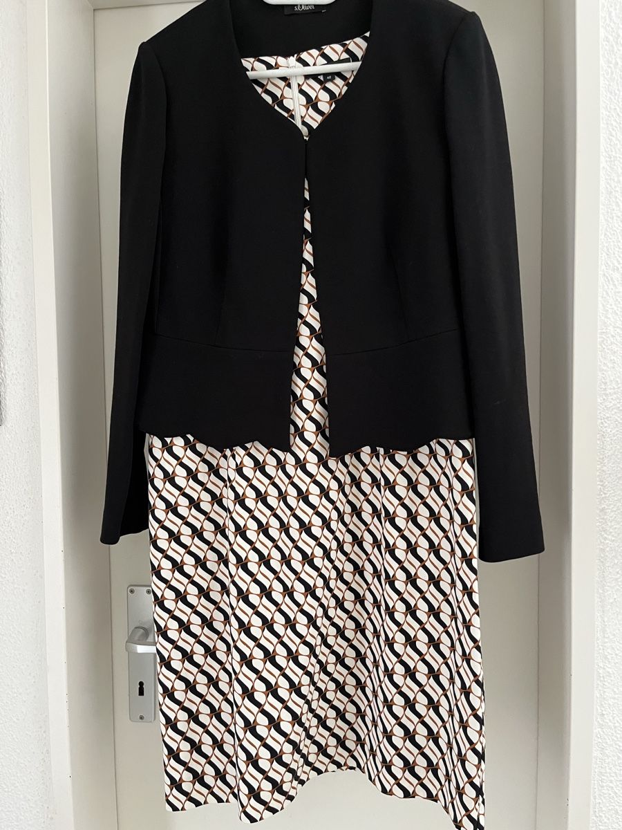 Vestiti: Damenkleid mit Jacke – Usato da Rumlikon venduto da genebru 1