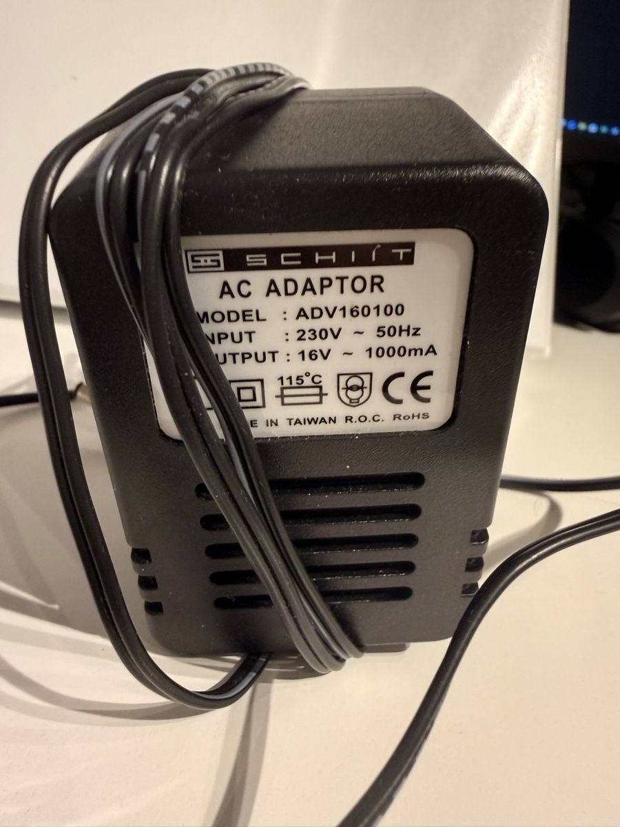 Amplificatori: Schiit Magni 3 Headphone Amplifier with AC Adapter – Usato da Stäfa venduto da mar_7mhy 2