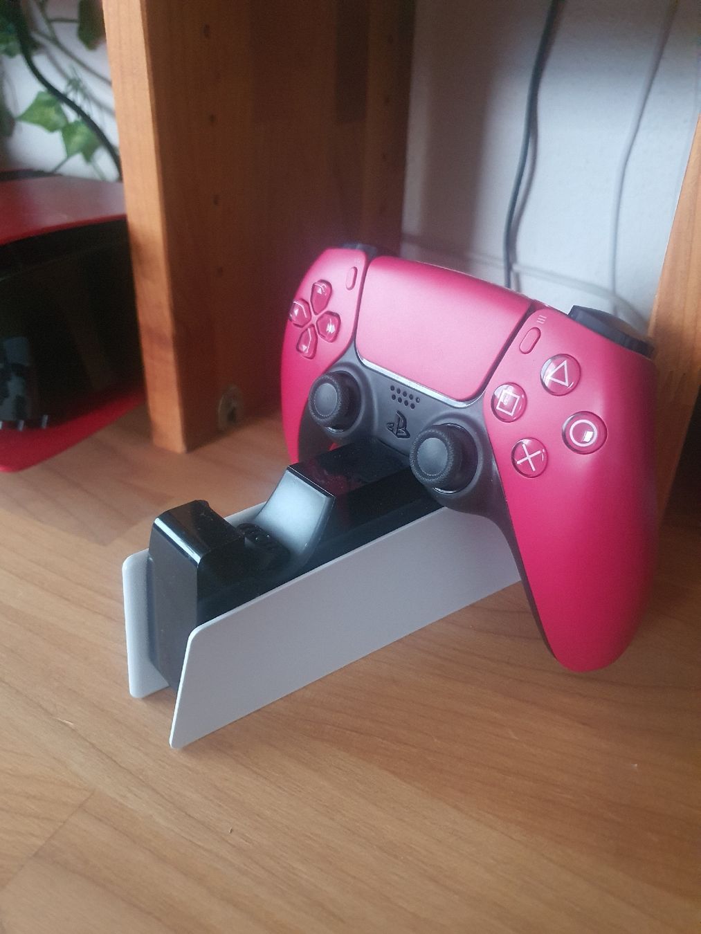Sony Adapter & Kabel: Original Sony PS5 Ladestation – Gebraucht aus Dietikon von bilalgs