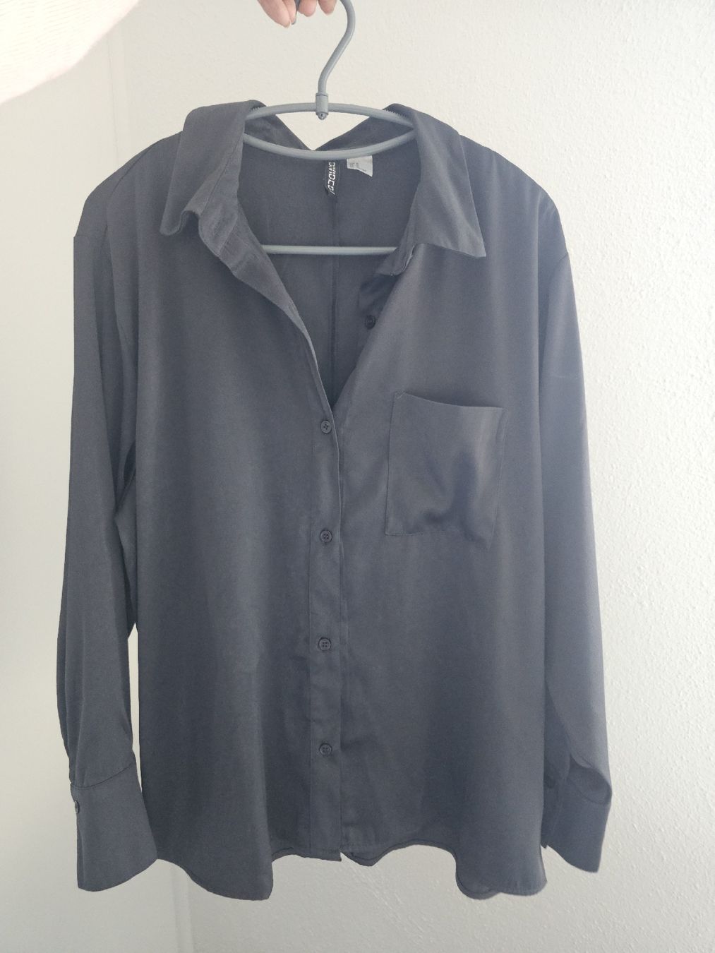 H&M Camicette: Chemisier H&M noir satiné, taille M – Nuovo (secondo la descrizione) da Sornetan venduto da T.a333