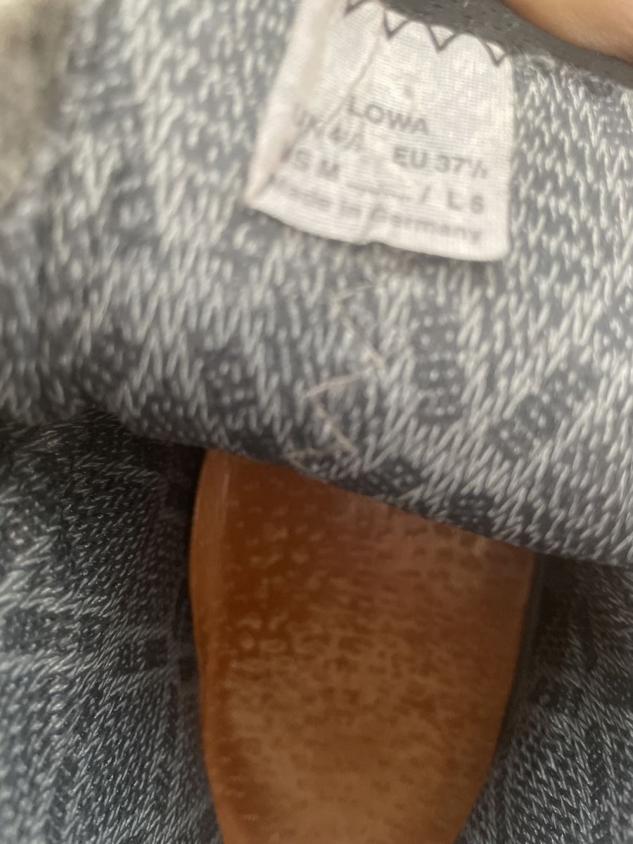 Scarpe da donna: Lowa Wanderschuhe 37 1/2 – Usato da Richterswil venduto da Wildampfer 2