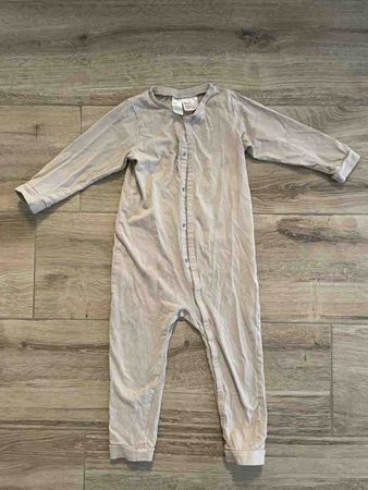 H&M langarm Pyjama beige Gr. 98