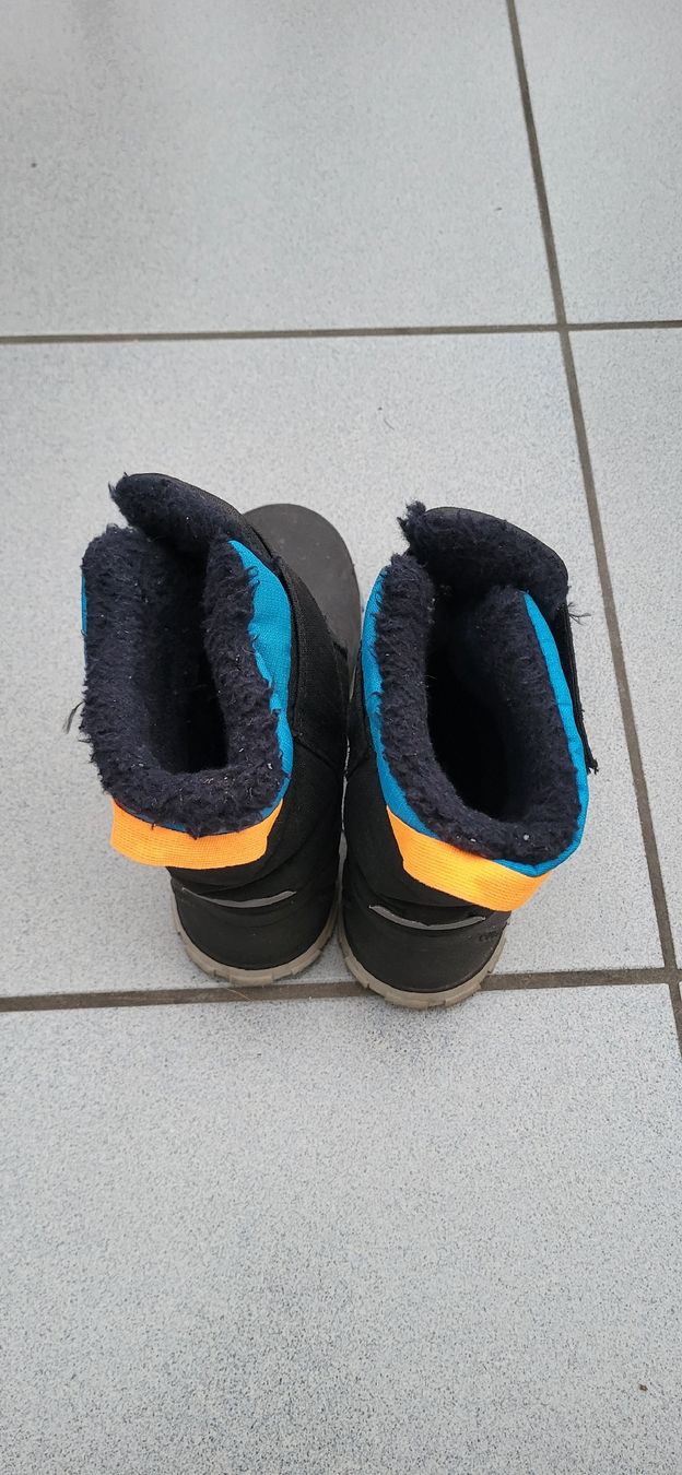 Decathlon Scarpe da uomo: Schneeschuhe Quechua 34 – Usato da Oberwil BL venduto da Manue1974 1