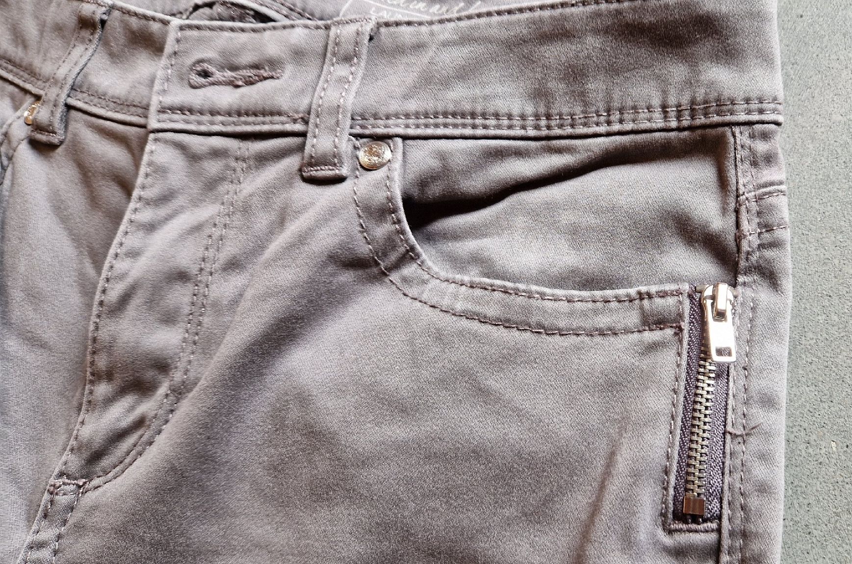 Esprit Pantaloni: Jeans-Set: Esprit & Street One, Gr. 34 – Usato da Gasel venduto da sale65 7
