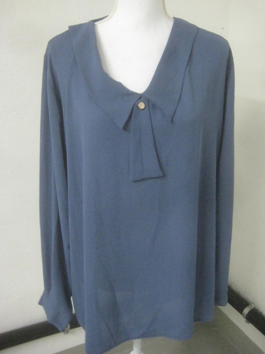 Blusen: DAMEN  BLUSE – Gebraucht aus Uster von flocke1 2