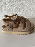 Sandales à plateau UGG taille 39