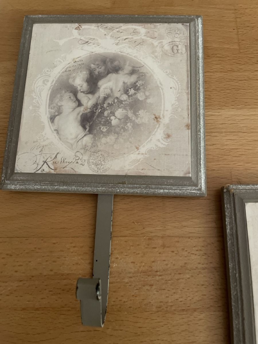 Quincaillerie: 2x Wandhaken shabby chic  – D'occasion à Holderbank AG par Hallo104 1