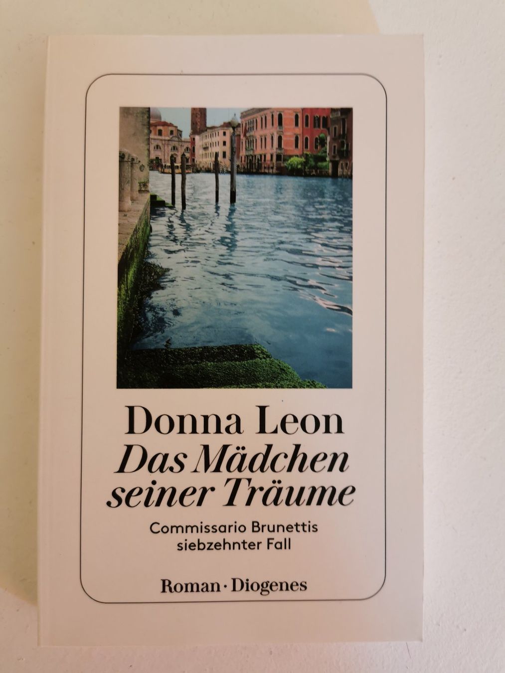 Livres: Donna Leon - 7 Bücher – D'occasion à bern par jeannie2006 1