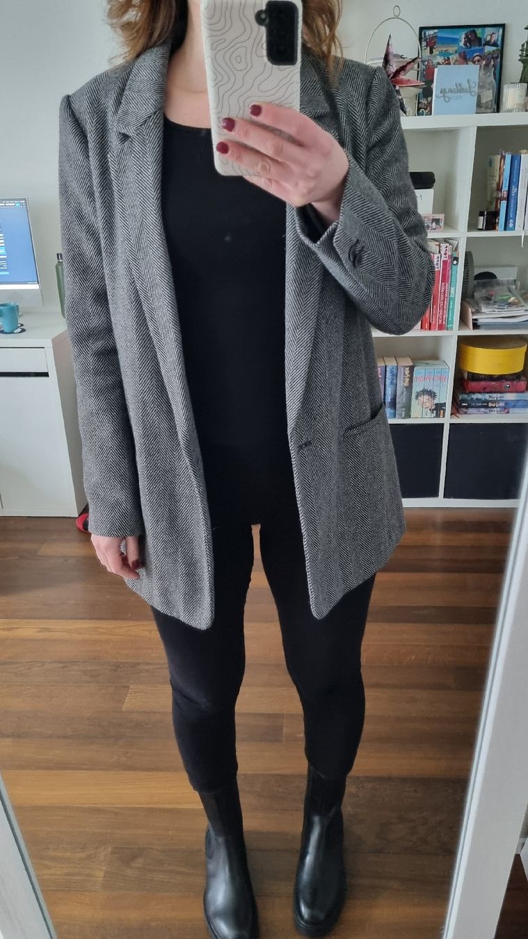 Zara Vestes: Zara Basic Hahnentritt Blazer grau – D'occasion à Belp par sfanny88 2