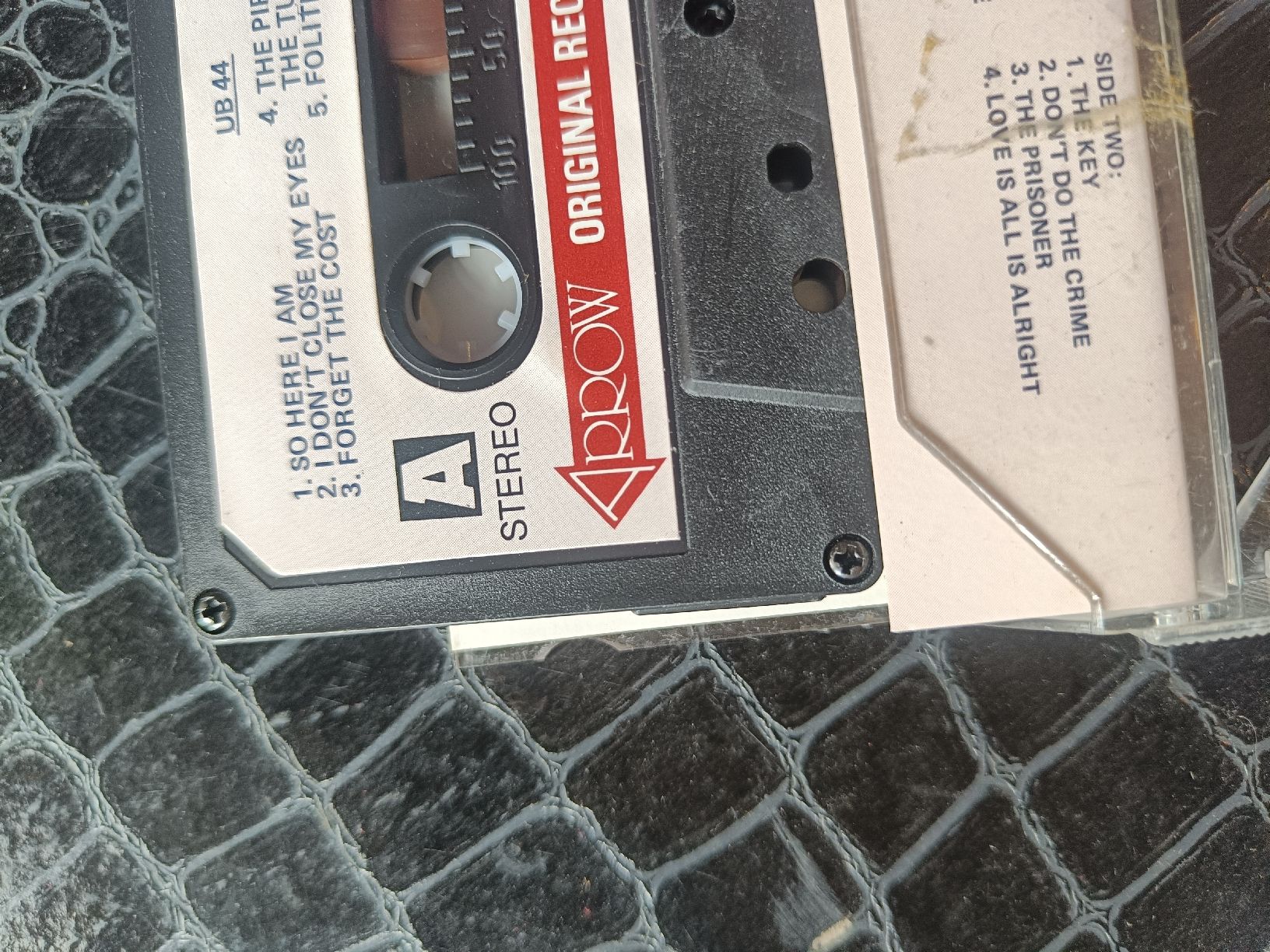 Cassettes audio: Cassette UB 44  – D'occasion à Herdern par lau_kx2b 4