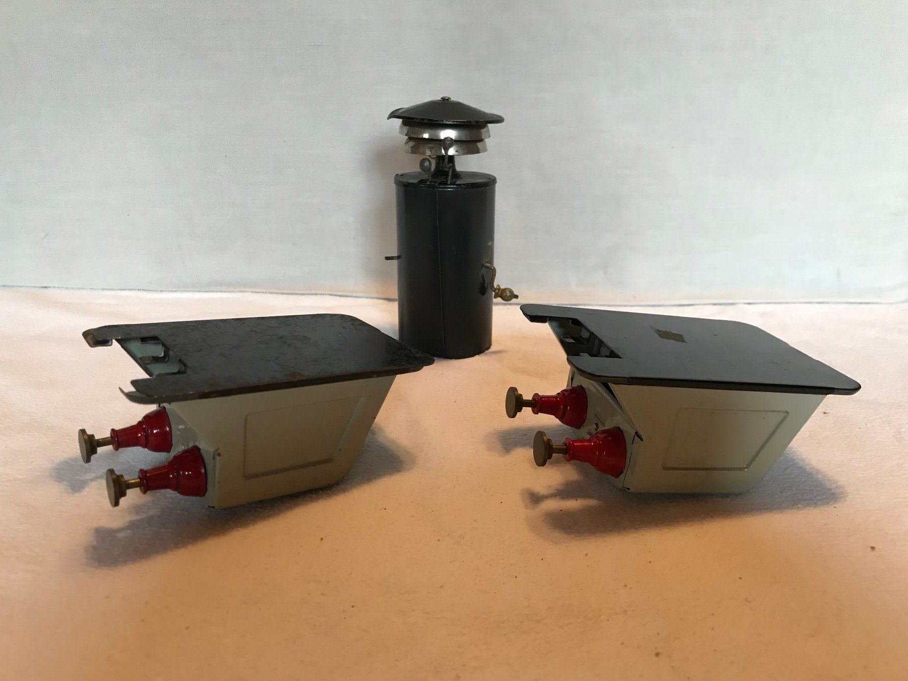 Campanacci mucche: 2 heurtoirs JEP et une cloche – Usato da Ste-Croix venduto da mjmg 2