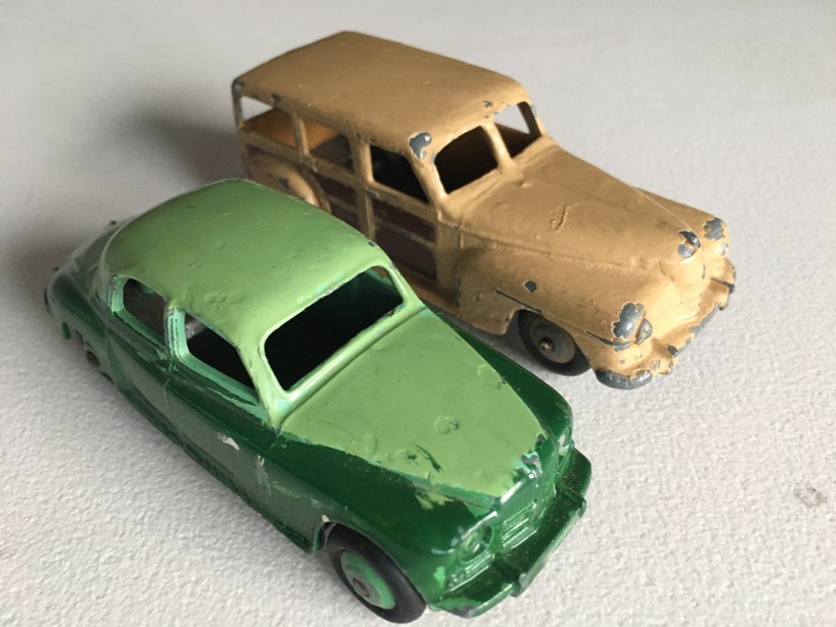 Dinky Toys Modellini d'auto: Dinky Rover und Estate Car – Usato da Grellingen venduto da Toyhamster