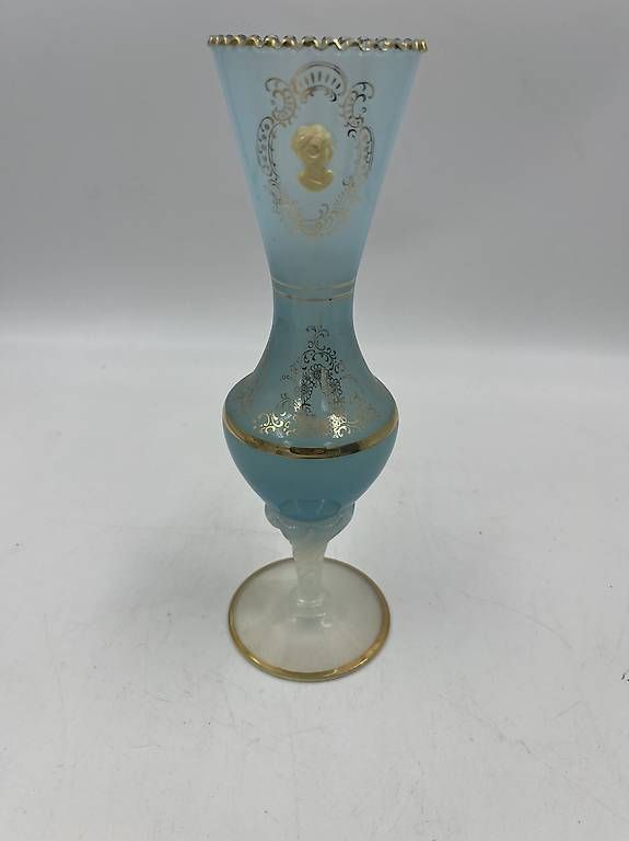 Vasi & Recipienti: Vase ancien opaline bleue  – Nuovo e nell'imballaggio originale da Genève venduto da Eric1823