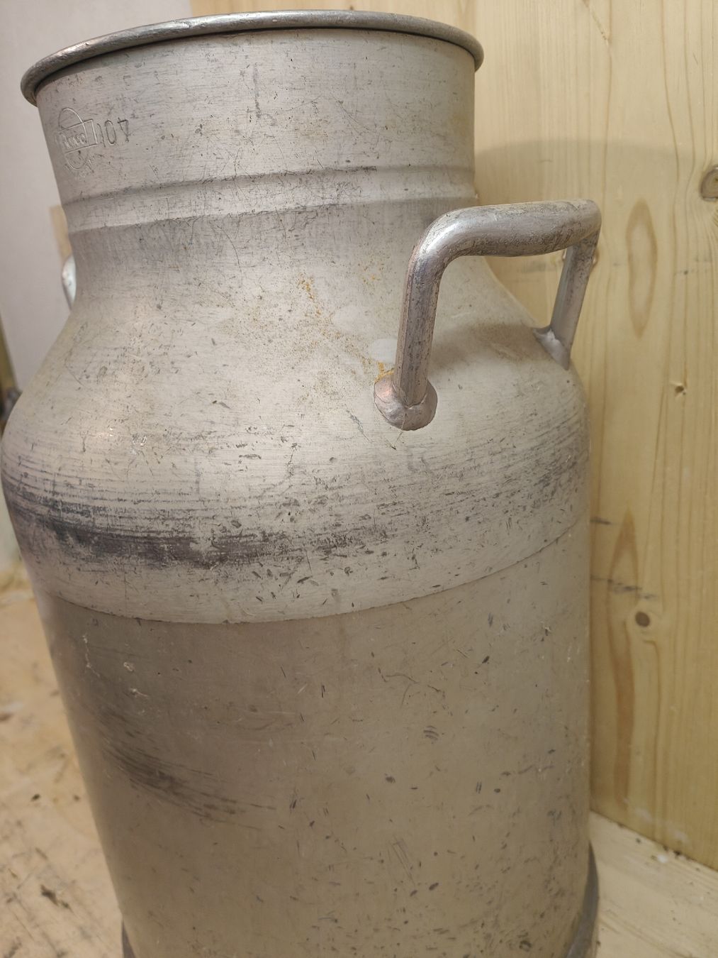 Agricoltura: Milchkanne alt Alu 40 Liter 2 – Usato da Schaffhausen venduto da b-chriss 3