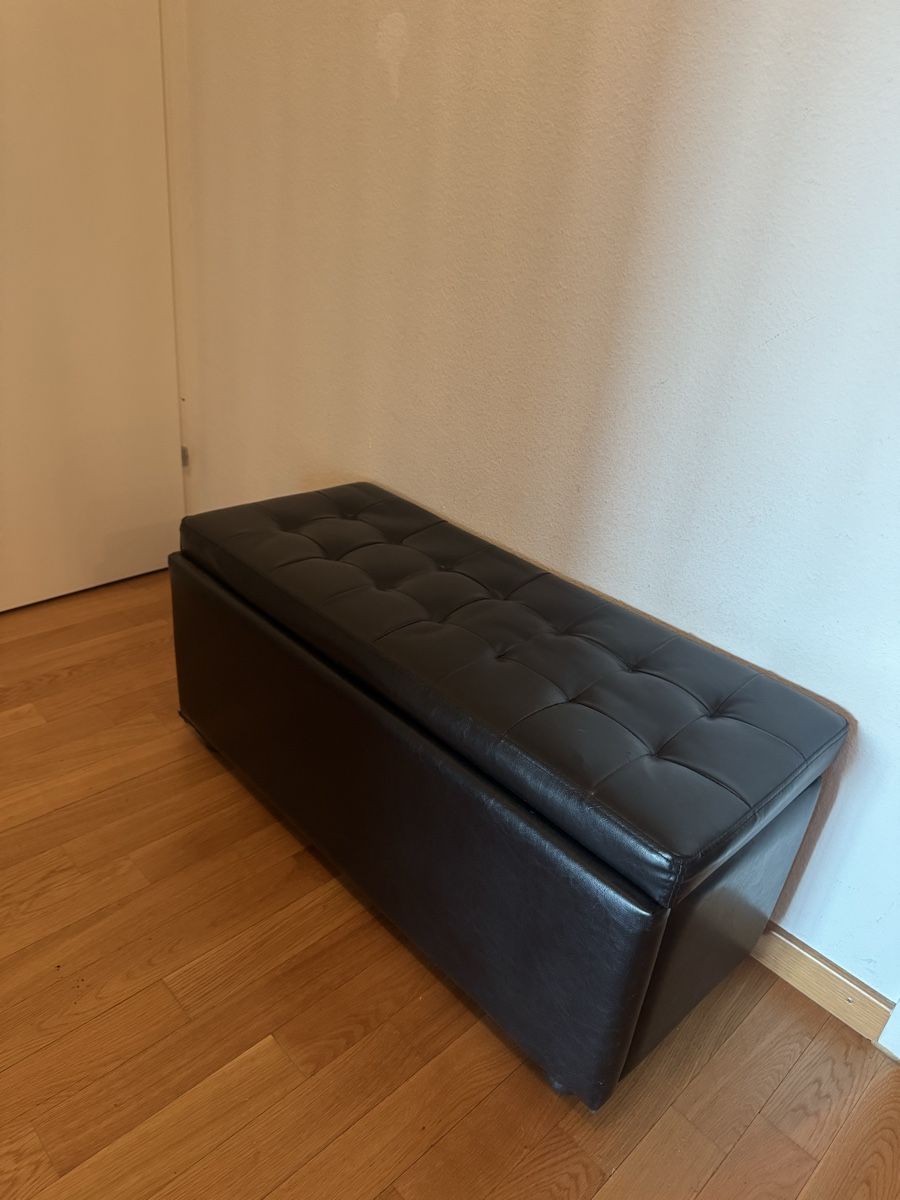 Panchine: Sitzbank mit Aufbewahrung. – Nuovo (secondo la descrizione) da Zürich venduto da Ekaterinek 1