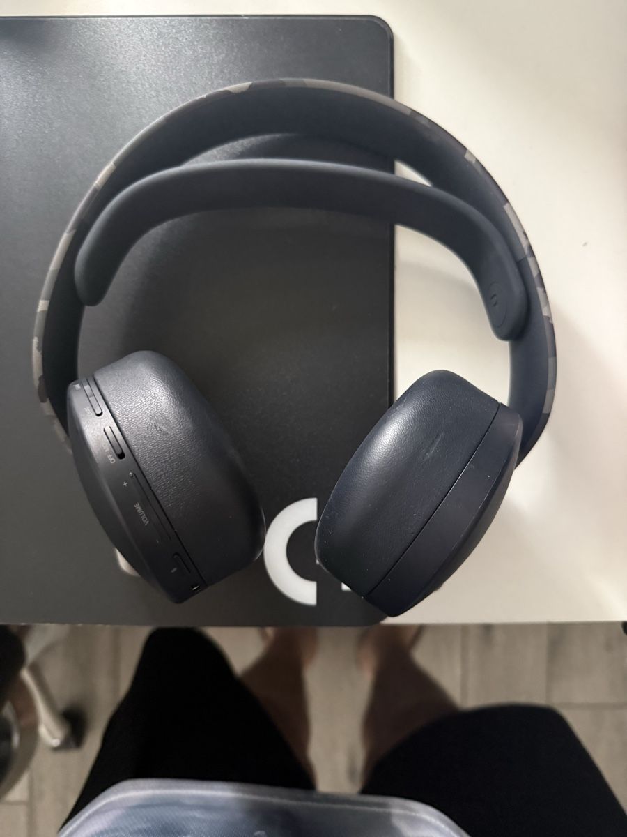 Sony Konsolen: Console PlayStation 5 avec accessoires et jeux – Gebraucht aus Tramelan von karakol8125 5
