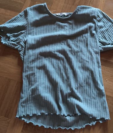 Damen T-Shirt hellgrün Grösse S gebraucht