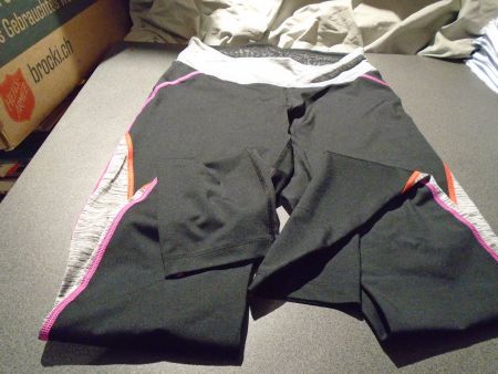 Laufhosen Grösse S, active by Tchibo, schwarz/grau/pink