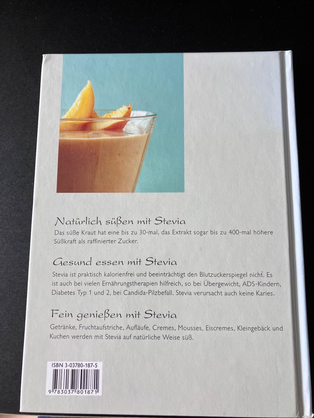 Libri: Stevia - Süssen mit dem Wunderkraut, Kochbuch – Usato da Hinterkappelen venduto da Tarzan2225 1