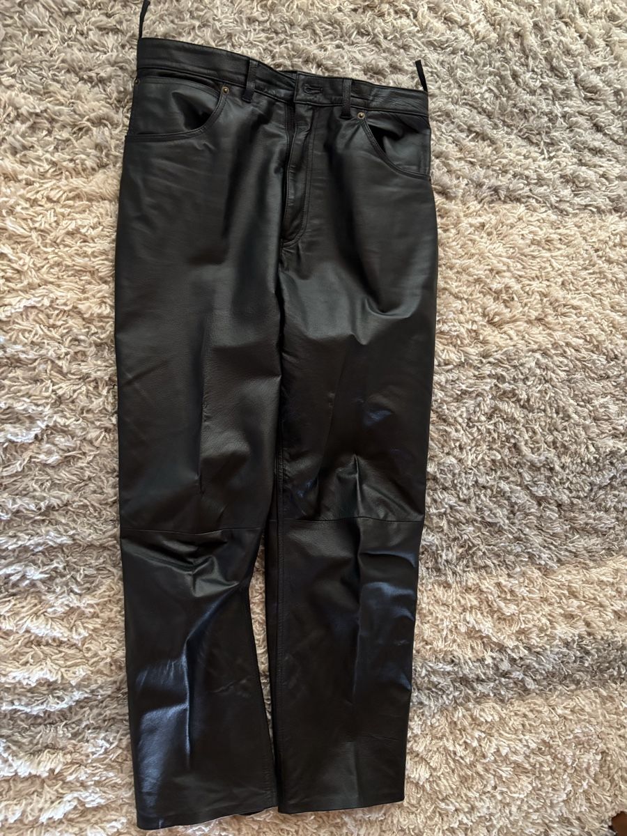 Pantaloni: Lederhosen schwarz Grösse 50 – Usato da Bellach venduto da Legdance 3