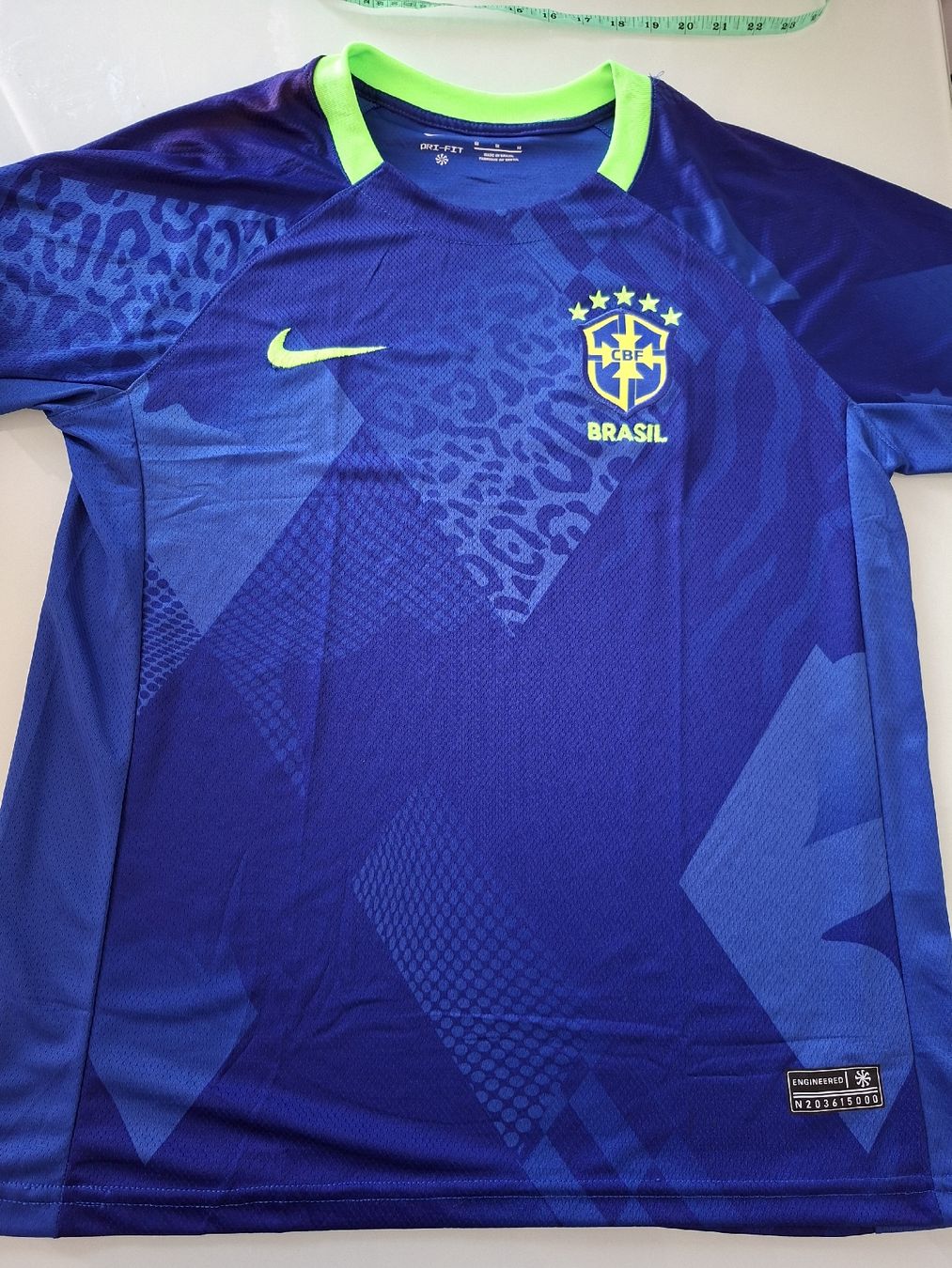 Nike Canottiere & Pantaloni: Maillot de foot Nike Brésil, taille M - – Usato da Renens VD venduto da ser_j2fn 1