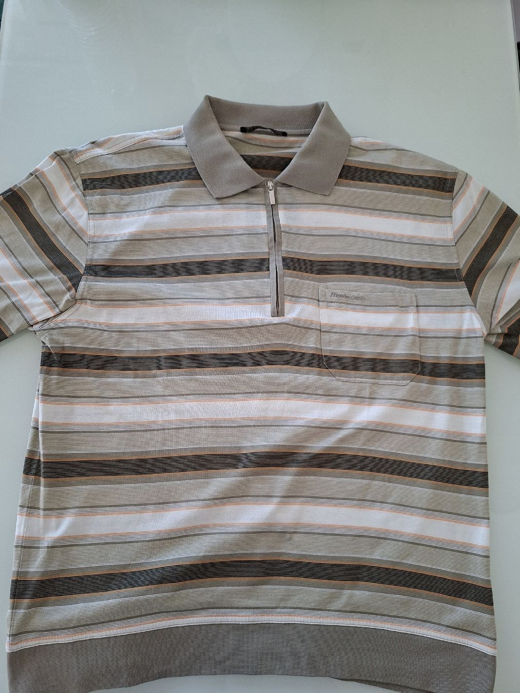 Polo-Shirts: Polo zippé à manches courtes Monte Carlo – Gebraucht aus Renens VD von ser_j2fn