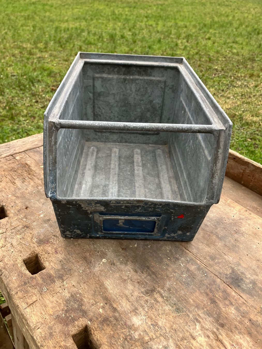 Casse di trasporto: Lagerbox Metall – Usato da Goldau venduto da Taburettli_Brocante 1