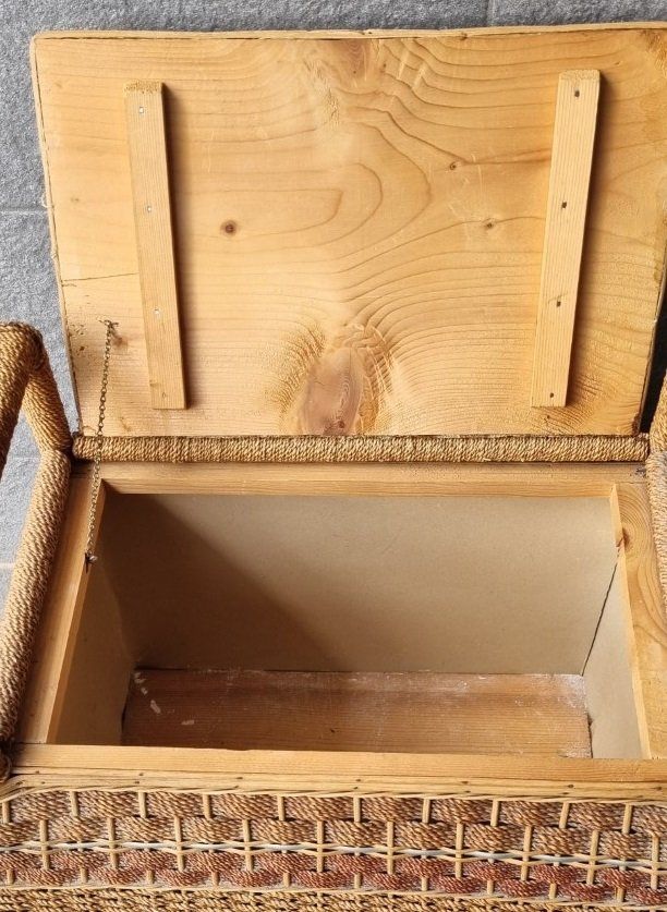 Cassapanche: Alter Wäschepuff Korbtruhe gebraucht – Usato da Flums venduto da Flumsantik 4