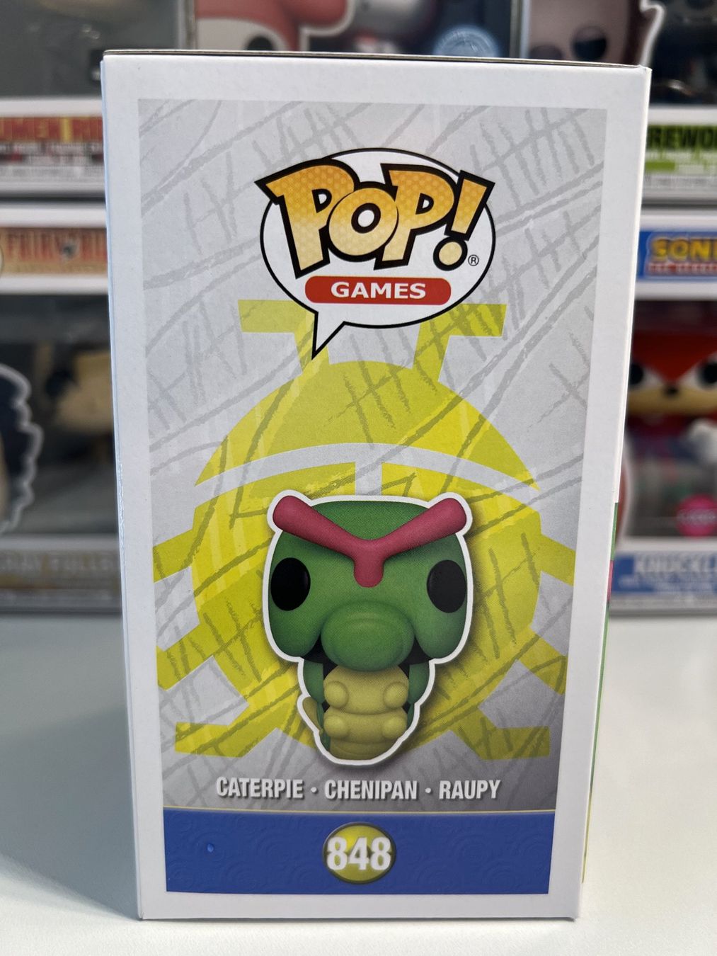 Funko Statuette: Funko POP! Games Pokémon Chenipan – Nuovo e nell'imballaggio originale da Le Mouret venduto da perfectbijou 1
