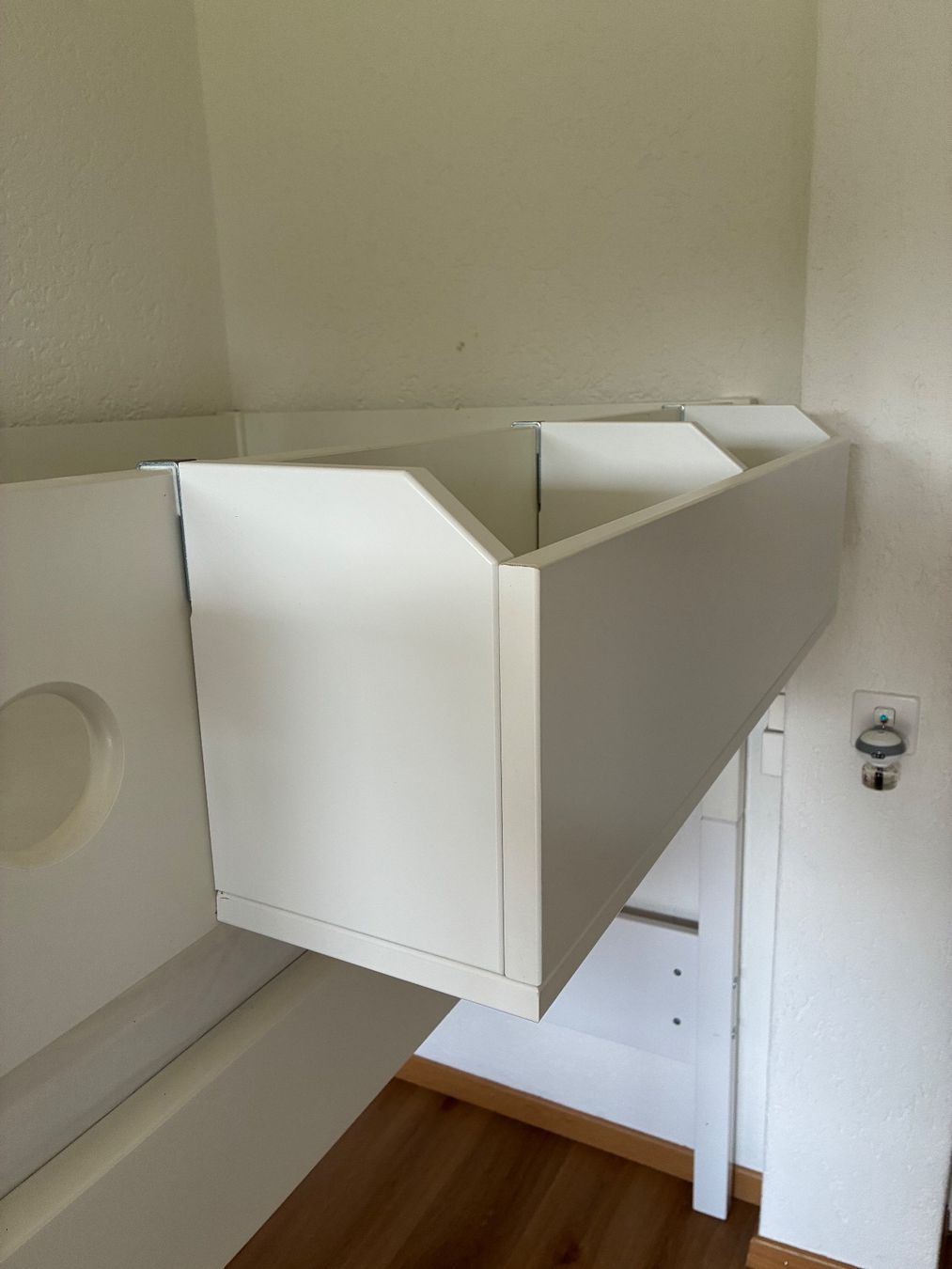 Flexa Letti: Flexa Weiß Mittelhochbett – Usato da Nürensdorf venduto da cam_nbr6 8