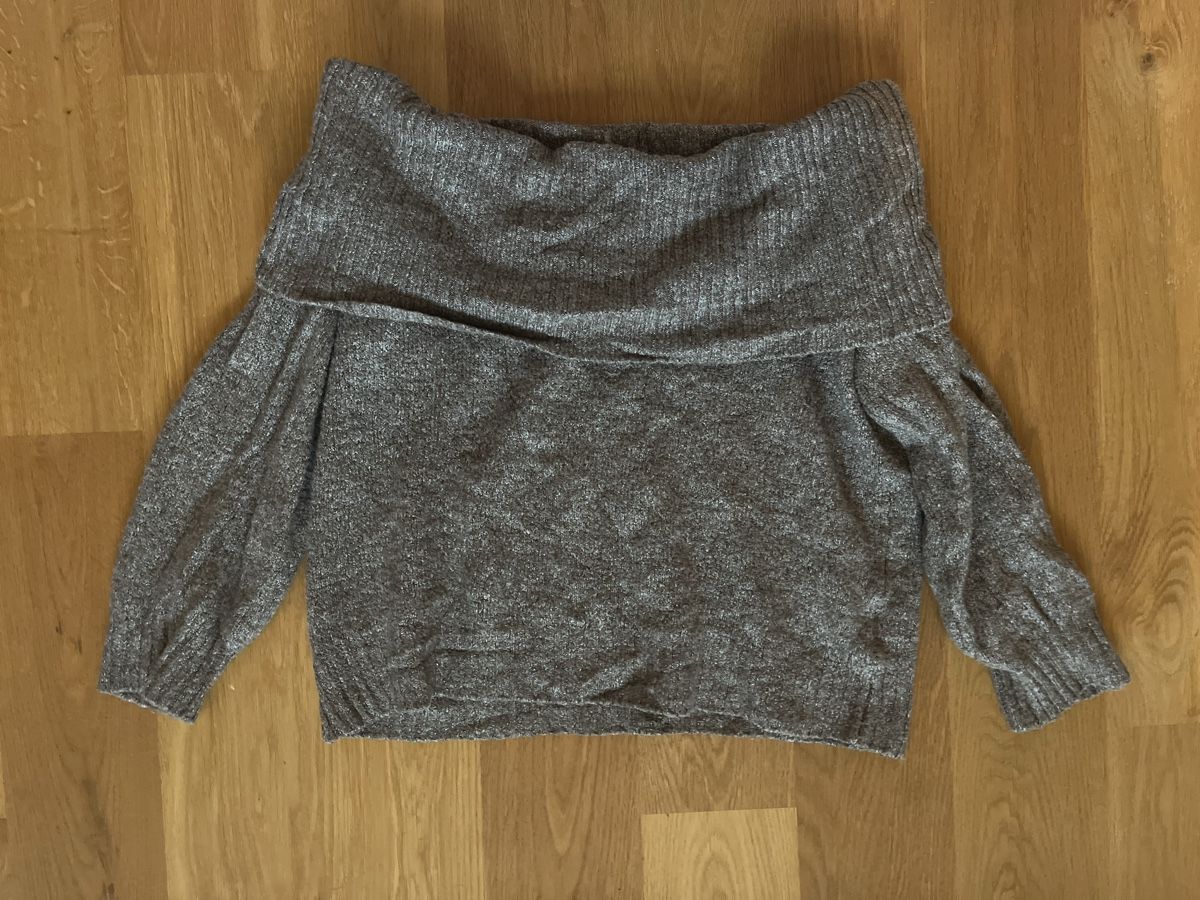 Pull&Bear Pulls & Sweat-shirts: Pull&Bear off shoulder pullover uni – D'occasion à Niederönz par sop_9rdc